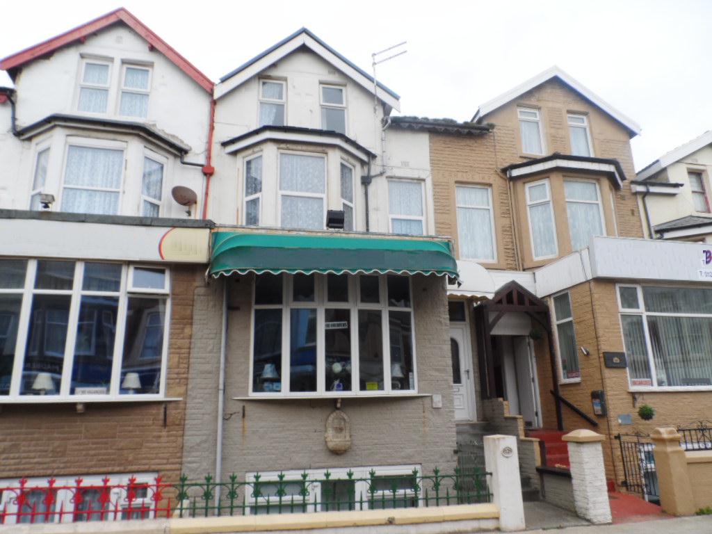 St Chads Road, BLACKPOOL, FY1 6BP Broomheads Estate Agent