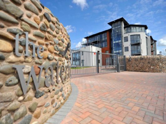 The Waterfront, Knott End, FY6 0FL