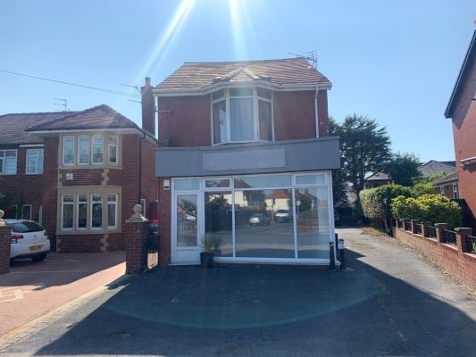 Fleetwood Road North, Cleveleys, FY5 4AB
